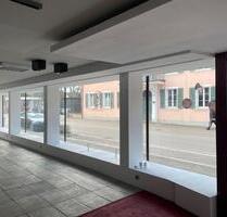 Ladenfläche - 1.700,00 EUR Kaltmiete, ca.  7,30 m² in Donaueschingen (PLZ: 78166)