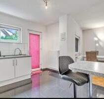 2 Zimmer Wohnung,Küche Bad Terrasse in zentraler Lage Kuppenheim
