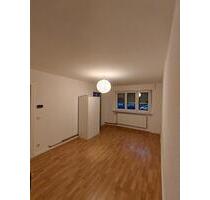 1 Zimmer Wohnung SteglitzLankwitz ruhiger Lage neu saniert - Berlin Steglitz-Zehlendorf