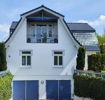 Individuelle Wohnung mit eigener Etage im Architektenhaus - Börnsen