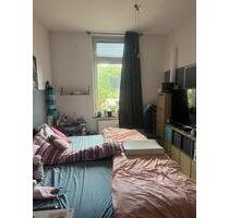 Zentral Geschmackvolle, 6 Zimmer EG-Wohnung - Essen Stadtbezirk VII