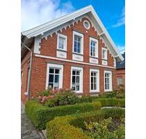 kernsan. 2,5 Zi Altbau Oberwhg. in Aurich-Haxtum, 71m², 850€ warm