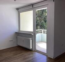 2-Zimmerwohnung mit Tageslichtbad und Balkon - Dreieich