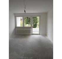Geräumige 3-Zimmer-Wohnung mit Balkon in grüner Lage - Bielefeld Sennestadt