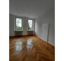 Große 2-Zimmer-Wohnung mit hohen Decken – ca. 50 qm – ab sofort f - Titz