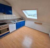 Dachgeschoss Wohnung Staufenberg 550€