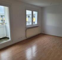 Balkon? Balkon! - 359,00 EUR Kaltmiete, in Halle (Saale) (PLZ: 06132) Silberhöhe