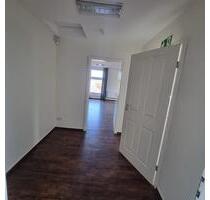 Ab sofort zum vermieten - 850,00 EUR Kaltmiete, ca.  100,00 m² in Weener (PLZ: 26826)