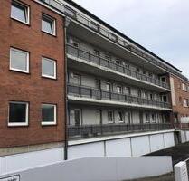Top sanierte 1,5 Zimmer im Erdgeschoss mit Balkon zu sofort! - Lübeck Sankt Lorenz Nord