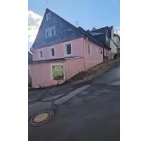 Gemütliches Einfamilienhaus mit Holzheizung in Nordhalben