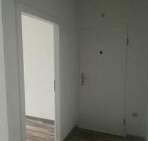 Bereit für neue Mieter - Helle 3 Zimmer Wohnung mit Oberboden und Balkon - Monheim am Rhein