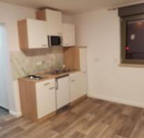 1Z- Anliegerwohnung - 500,00 EUR Kaltmiete, ca.  30,00 m² in Vaihingen an der Enz (PLZ: 71665)