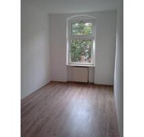 schöne 2-Zimmer Dachgeschosswohnung in ruhiger Lage - Zeitz
