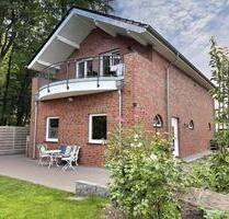 Neuwertige 2-Zimmer-Penthouse-Wohnung mit Dachterrasse und EBK - Bremen Burglesum