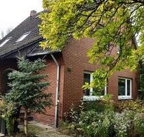 Kleines Haus mit großem Grundstück - Ganderkesee