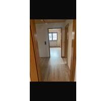 2-Zimmer Wohnung in Mörfelden - 850,00 EUR Kaltmiete, ca.  67,00 m² in Mörfelden-Walldorf (PLZ: 64546)