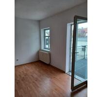 1Raum-Wohnung mit großen Balkon (10qm) in Weimar ab 01.01.2026
