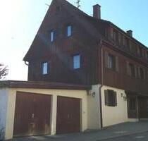 4-Zimmer-Wohnung mit Terrasse, Garten und EBK im Teilort Hornberg - Altensteig