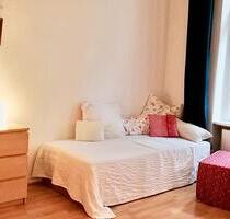 Zentral, grün, ruhig. Altbauwohnung in City West - Berlin Charlottenburg-Wilmersdorf