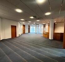 tolle, zentrale Lage in Bad Oeynhausen, ideal für Office, Praxis oder Ausstellung