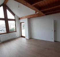 Sanierte Dachgeschoss-Galerie Wohnung, Verkauf von Privat - Wesseling