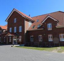 Ein-Raum-Wohnung mit traumhaftem Blick auf das Bleckeder Schloss