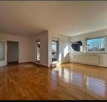 Superschöne Dachgeschoss Wohnung mit Terrasse in WF - Braunschweig Lehndorf-Watenbüttel