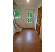 Haus zur Miete - 1.150,00 EUR Kaltmiete, in Heide (PLZ: 25746)