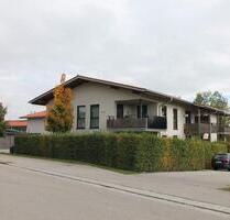 2-Zimmer-Wohnung inkl. Einbauküche, Balkon und 2 Stellplätzen - Seeon-Seebruck Roitham