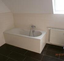 Single-Wohnung neu renoviert in Neukirchen - Neukirchen/Pleiße