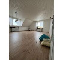 3 Zimmer Dachgeschoss-Wohnung - 650,00 EUR Kaltmiete, ca.  82,00 m² in Sauensiek (PLZ: 21644)