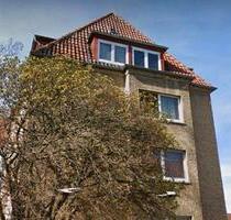 Sofort bezugsfertig!! Gemütliche 2-Zimmer DG Wohnung inkl. Küche - Helmstedt