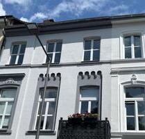 AltbauDenkmalschutz 2,5 Zimmer-Maisonette-Wohnung - Krefeld