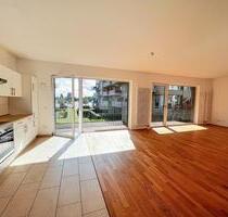 Lichtdurchflutete 3-Zimmer-Wohnung mit EBK - Bremen Walle