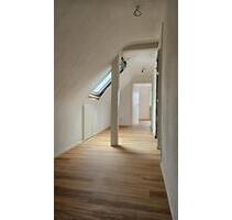 2-Zimmer DG Wohnung - 630,00 EUR Kaltmiete, in Murrhardt (PLZ: 71540)