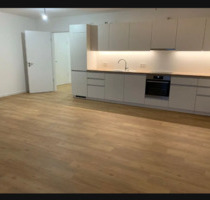 Geräumige 3-Zimmer-Wohnung mit Südbalkon und Einbauküche - Frankfurt am Main Bockenheim