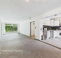 Wohnen im Landhausstil: Großzügige Erdgeschosswohnung in Huchting. . - Bremen