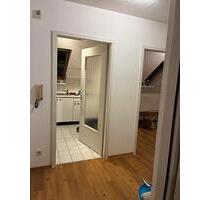 2 Zimmer Wohnung Dachgeschoss Südfriedhof ANFRAGESTOPP! - Kiel