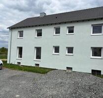 Geräumige 2-Zimmer Wohnung - 535,00 EUR Kaltmiete, ca.  50,00 m² in Vilseck (PLZ: 92249)