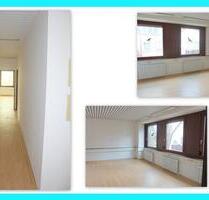 **Büro-Praxisfläche mit 130 m² in bester Lage von Schorndorf zu vermieten**