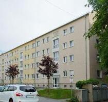 Top sanierte Wohnung mit Dusche und Balkon für Rentner*innen. - Dresden Cotta