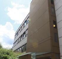**Büro-Praxisraum in bester Lage von Schorndorf zu vermieten**