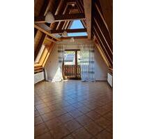 3,5-Zimmer-DG-Wohnung mit Balkon in AB-Strietwald - Aschaffenburg Damm