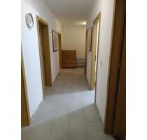 Helle 3-Zimmer-Wohnung mit Balkon – Kaiserlei, Stadtgrenze Ffm - Offenbach am Main Hafen