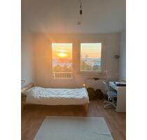 1-Zimmer-Wohnung mit Einbauküche – 332 € warm in Halle-Saale - Halle (Saale) Halle-Neustadt