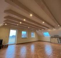 Helle 2,5-Zimmer-Wohnung über den Dächern von Poppenweiler - Ludwigsburg Hoheneck