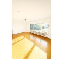 Top 2-Zimmer-Wohnung mit Balkon – hell, ruhig, bezugsfertig - Nürnberg Erlenstegen