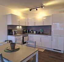 2-Zi.-Wohnung mit Balkon, Einbauküche und zwei Stellplätzen - Villingen-Schwenningen Kopsbühl