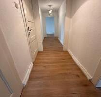 Schöne 72 m² Dachgeschoss Wohnung (3,5 Zimmer) in top Lage - Osnabrück Hafen