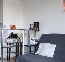 Voll möbliert Küche, Bett und Gästesofa, TV, Terrasse, Düsseldorf